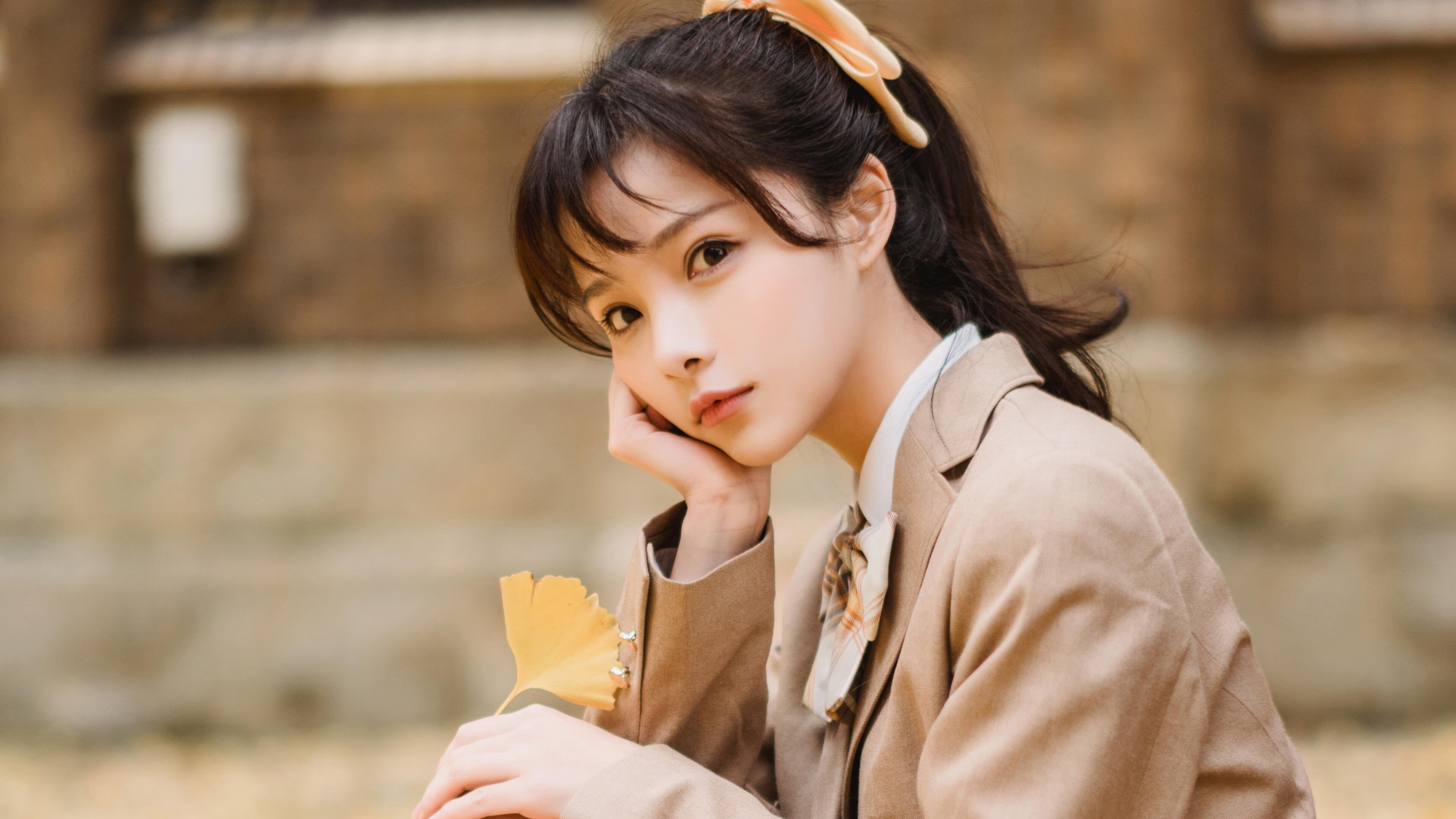 爱游戏体育平台-高强度防守之下如何保证出手质量，如何防守高大球员